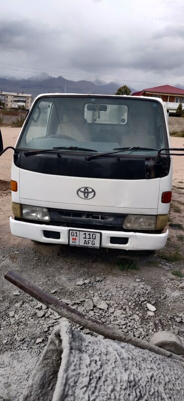 крышка топливного бака: Toyota ToyoAce: 1998 г., 3.4 л, Механика, Дизель, Пикап