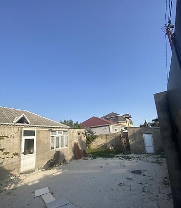3 sot torpaq: 3 otaqlı, 110 kv. m, Kredit yoxdur, Orta təmir — 1