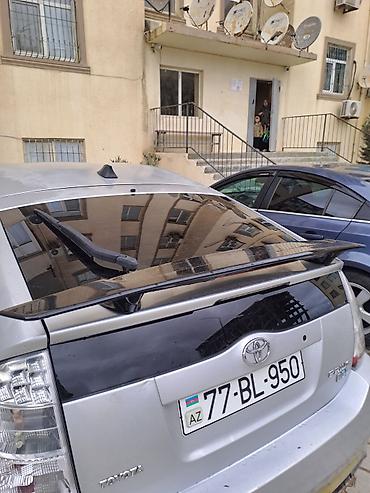 bezek sekilleri: Spoyler, İşlənmiş, Plastik, Toyota PRİUS — 1