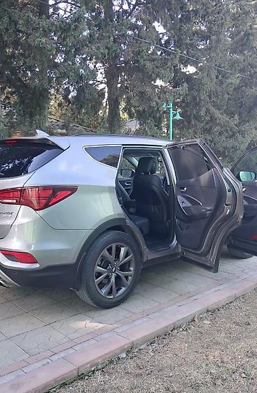 Hyundai: Hyundai Santa Fe: 2 l | 2016 il Ofrouder/SUV — 8