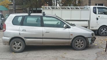 Mitsubishi: Mitsubishi Space Star: 2000 г., 1.3 л, Механика, Бензин, Универсал