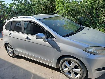 Унаа сатуу: Honda Edix: 2008 г., 2 л, Кол менен иштөөчү, Дизель, Универсал — 1