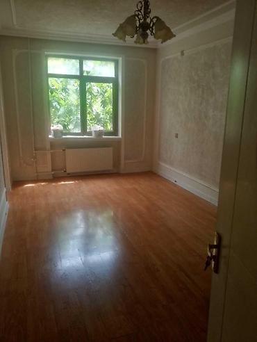 nzs kirayə: İcarəyə verilir 3 otaqlı köhnə tikili 70 m², Həzi Aslanov m. 500 — 5
