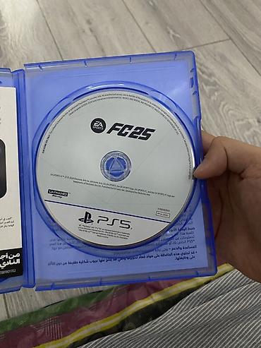 EA Sports FC 25 — диск для PlayStation 5 (PS5) - Формат: Blu‑ray диск