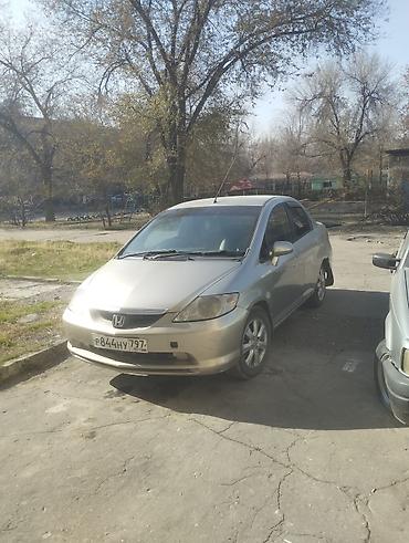 Honda: Honda Fit: 2006 г., Бензин, Седан at lalafo.kg — 3 Honda: Honda Fit: 2006 г., Бензин, Седан — 3