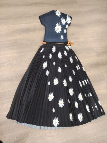 first class fit kahve: Yenidir 38- 40-42 razmerə uygundu