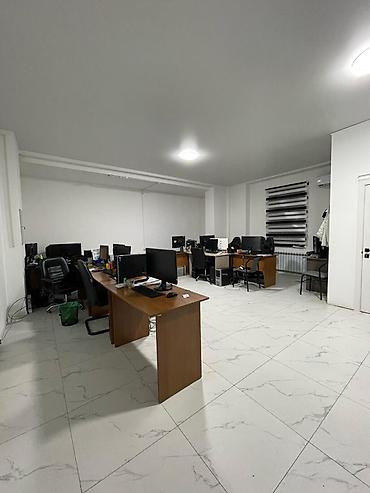 комм: Кеңселерди сатуу 124 м², 1 кабат — 8