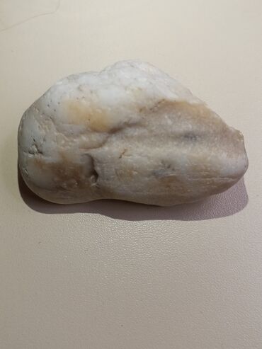 qapi pencere setkalari: Təbii dekorativ daş – ağ-krem rəng palitrası ilə - Material: təbii at lalafo.az qapi pencere setkalari: Təbii dekorativ daş – ağ-krem rəng palitrası ilə - Material: təbii