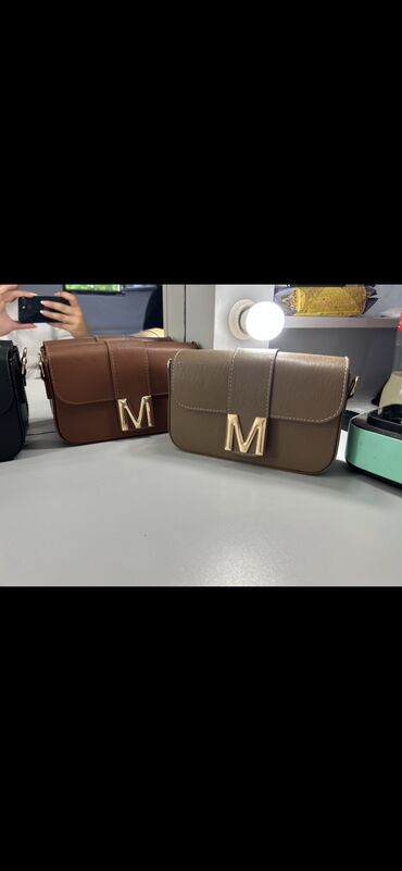 h m torbe beograd: Shoulder bag, Mona, Material: Leather