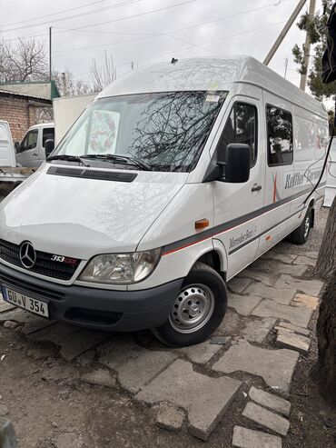 грузовой спрнтер: Легкий грузовик, Mercedes-Benz, Стандарт, 3 т, Б/у