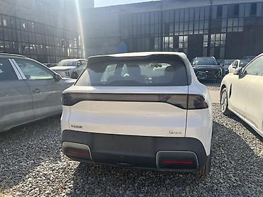 Changan: Changan Qiyuan Q05: 2026 г., Автомат, Электромобиль, Кроссовер — 4