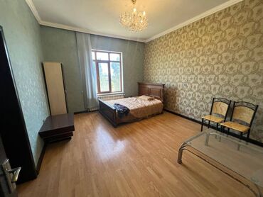 Həyət evləri və villaların satışı: 2 otaqlı, 80 kv. m, Orta təmir — 11