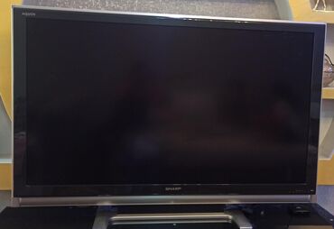 Sharp Aquos LC-85RX1M model LCD rəngli televizor. Cihaz 110-240V gücə