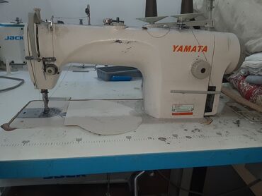швейных машин и оверлоков: Швейная машина Yamata, Оверлок, Полуавтомат