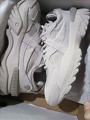 Кроссовки и спортивная обувь: Универсальные кроссовки XTEP — стиль, комфорт и выносливость для школы — 5