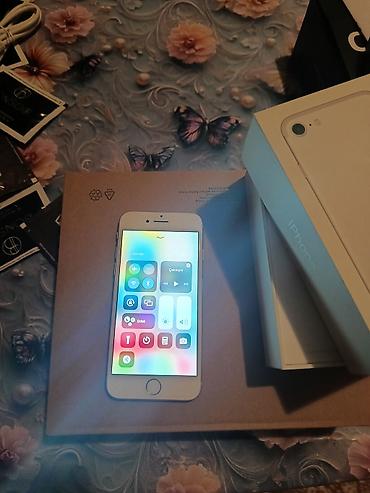 Apple iPhone: IPhone 7, 32 GB, Gümüşü, Barmaq izi — 9