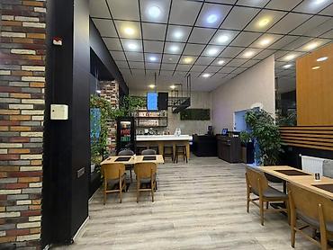 Коммерческая недвижимость: İcarəyə verilir obyekt 200 m², 8 Noyabr m. Daha 7 şəklə bax Agentlik — 6