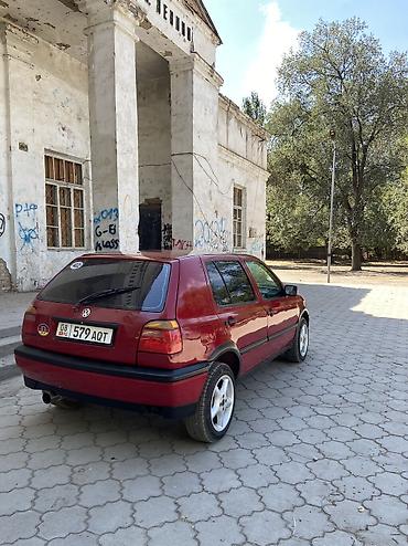 салон гольф 4: Volkswagen Golf: 1993 г., 1.6 л, Механика, Бензин, Хэтчбэк — 2