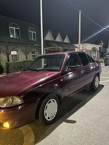 Daewoo Nexia: 2009 г., 1.5 л, Механика, Бензин, Седан