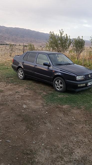 фолфаген вента: Volkswagen Vento: 1993 г., 1.8 л, Механика, Бензин, Седан — 2