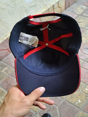 Svitşotlar: Americadan alinib premium maldi az istifade olunub qiymeti 120 AZN — 7