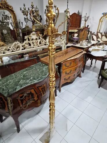 polovan nameštaj polovne ugaone garniture: Stilski civiluk (POZLATA) Odlicno stanje_x000D_|x|xVisina