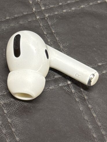 Наушники: Куплю правое ухо Airpods pro(1поколения)