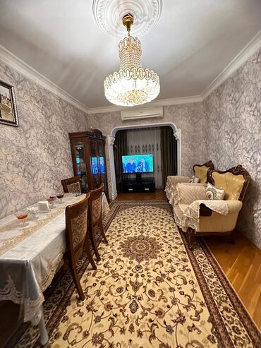 Dolablar: Kupe, 5 qapı Düz dolab, Bufet, Azərbaycan — 16