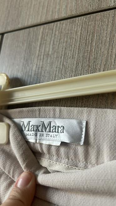 qar geyimi: Max Mara ətək – Made in Italy - Rəng: açıq bej/şampan - Model: midi — 3
