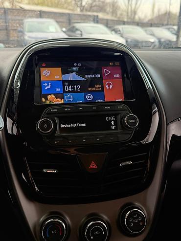 Chevrolet: Chevrolet Spark: 2018 г., 1 л, Вариатор, Бензин, Хэтчбэк — 10