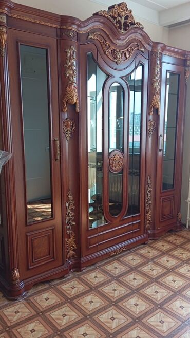истикбал мебель в баку: İşlənmiş, Açılan, 4 qapılı Düz dolab, Dolab-asılqan, Malayziya