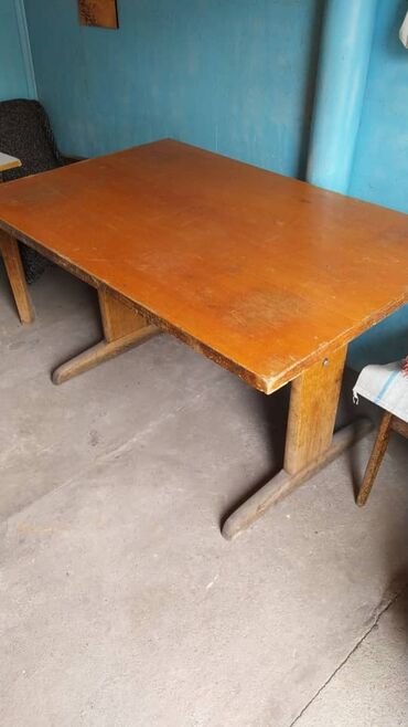 деревянный стол ручной работы: Кухонный Стол, цвет - Коричневый, Б/у