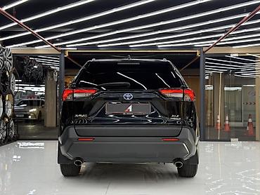 дви: Toyota RAV4: 2019 г., 2.5 л, Гибрид, Кроссовер — 3