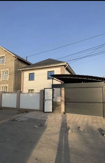 дом в нарыне: Времянка, 200 м², 7 комнат, Собственник, Евроремонт