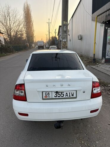 ВАЗ (ЛАДА): ВАЗ (ЛАДА) Priora: 2011 г., 1.6 л, Механика, Бензин, Седан — 4