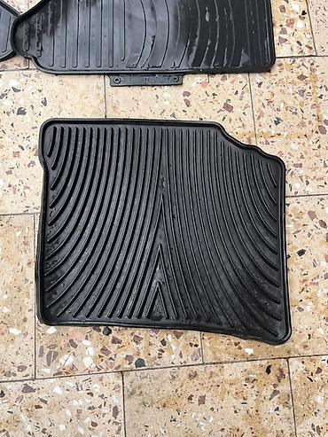 bmw satıram: BMW F10 üçün rezin salon ayaqaltılar dəsti - Model uyğunluğu: BMW 5 — 4