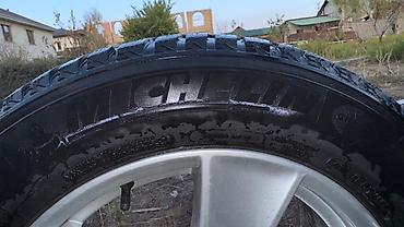 255 55 18 зима: Комплект зимних колес BMW на литых дисках. Состав: - 4 шины Michelin — 2