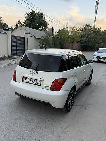 toyota 1000: Toyota Ist: 2002 г., 1.3 л, Автомат, Бензин, Хэтчбэк — 4