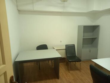 продаю участок в токмаке: Ижарага берем Офистик, 13 кв. м, Менчик үйдө