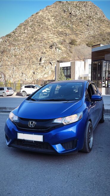 honda fit rs: Honda Fit: 2016 г., 1.5 л, Автомат, Бензин, Хэтчбэк