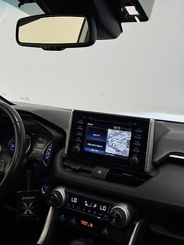 порог на 210: Toyota RAV4: 2021 г., 2.5 л, Автомат, Гибрид, Кроссовер — 8