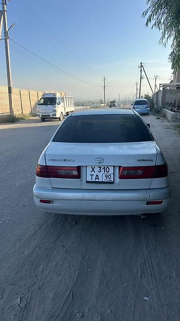 aeolus e70: Toyota Premio: 2000 г., Бензин, Седан — 2