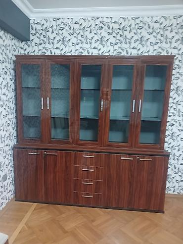 hamam kranti: Mebel vitrini – iri ölçülü bufet/dolap kompozisiyası - Material — 2