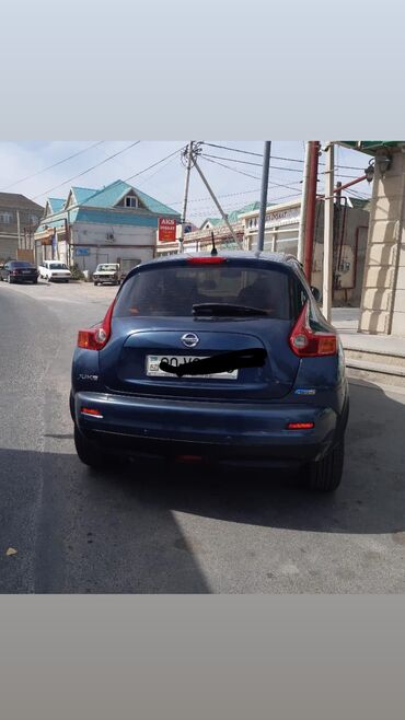 pikab ij oda: Nissan Juke: 1.6 l | 2012 il Universal
