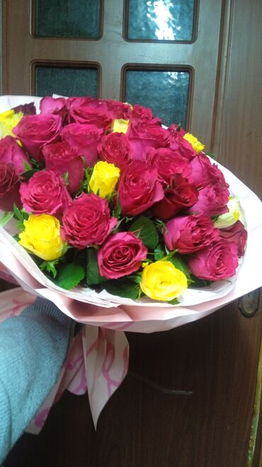 Цветы и букеты: Акция ‼️‼️💐51 роза и 101 роза‼️любое оформление на бесплатно по Вашему — 6