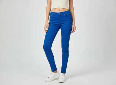 dżinsy z dziurami allegro: Newplay, Jeans for women, size S