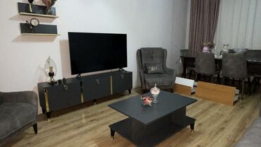 TV altlığı: Yeni, Düz TV altlığı, Polkalı, Azərbaycan