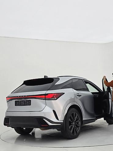 Lexus: Lexus RX: 2023 г., 2.4 л, Автомат, Бензин, Кроссовер — 9