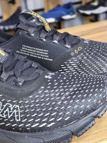 Women's Sneakers and athletic shoes: Кроссовки Under Armour HOVR Storm в черном цвете. Модель оснащена — 9