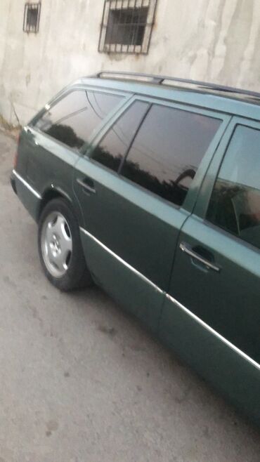 Mercedes-Benz: Mercedes-Benz W124: 1994 г., 2.2 л, Механика, Бензиновая, Универсал — 9